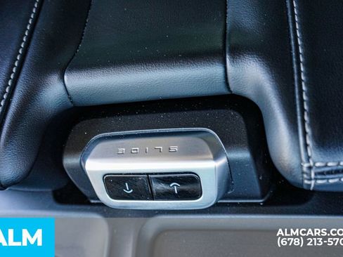 Used 2025 Ford Expedition Platinum AWD/4WD image 47