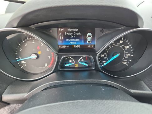 Used 2017 Ford Escape SE w/ Equipment Group 201A image 10