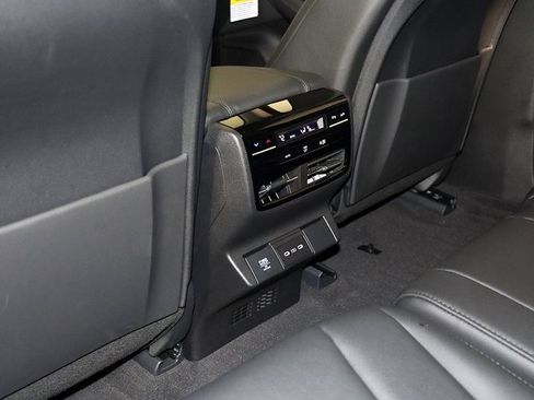 Certified 2026 Acura MDX SH-AWD image 16