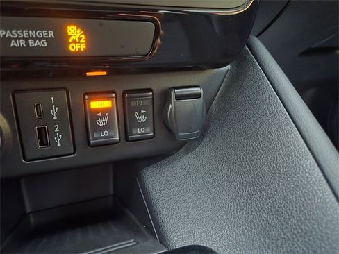 Used 2025 Nissan Leaf SV Plus image 27