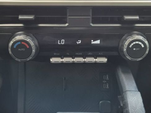 Used 2024 Toyota Tacoma TRD Sport RWD image 17