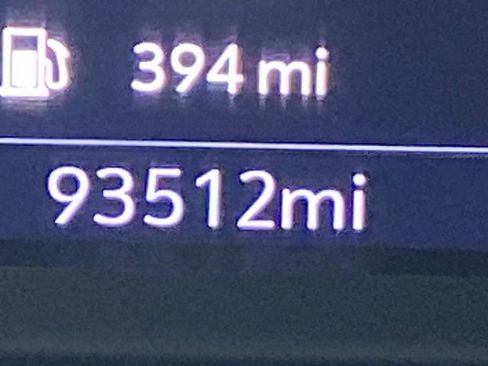 Used 2022 Chevrolet Silverado 2500 High Country w/ Safety Package II image 16