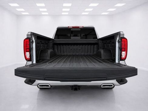 Used 2025 GMC Sierra 1500 Elevation w/ Preferred Package AWD/4WD image 15