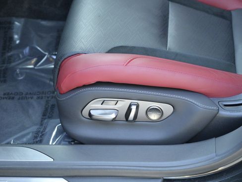 Used 2024 Lexus LS 500 F Sport image 21