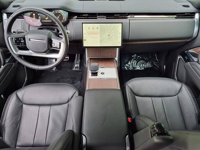 Used 2025 Land Rover Range Rover SE AWD/4WD image 19