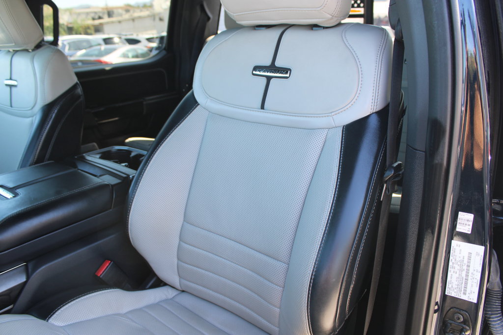 Used 2023 Ford F150 Lightning Platinum AWD/4WD image 17