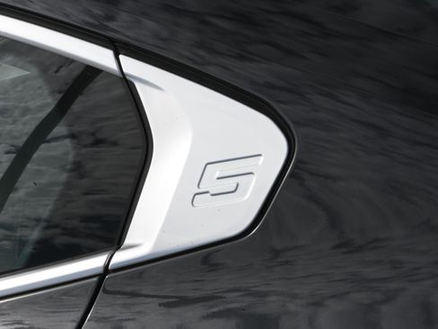 New 2026 BMW 530i w/ Premium Package RWD image 29
