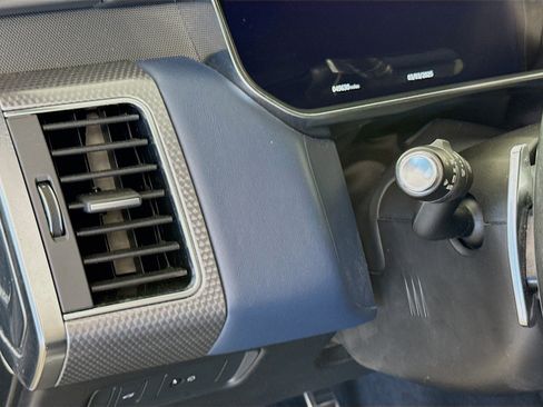 Used 2018 Land Rover Range Rover Sport Supercharged image 14