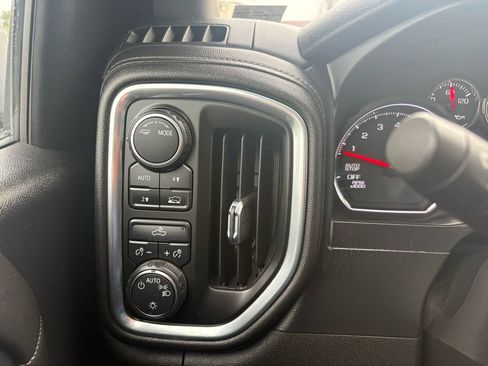 Used 2021 Chevrolet Silverado 1500 LT w/ All Star Edition Plus image 20