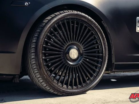 Used 2014 Rolls-Royce Ghost RWD image 44