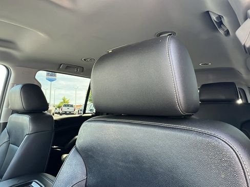 Used 2019 Chevrolet Tahoe LT image 11