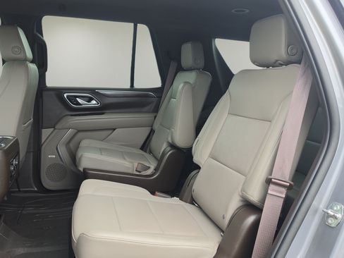 Used 2022 Chevrolet Tahoe LT AWD/4WD image 14