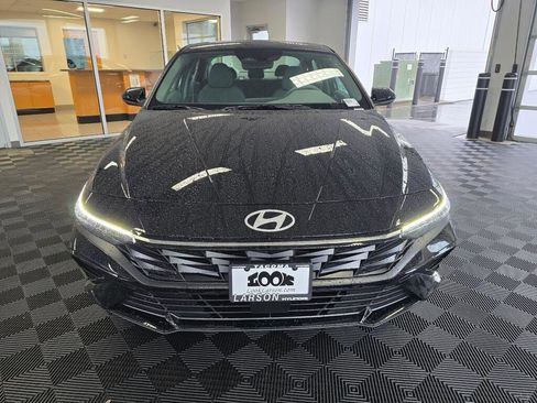 New 2026 Hyundai Elantra SEL Sport Premium w/ Cargo Package FWD image 8