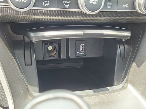 Used 2020 Honda Accord Sport image 25