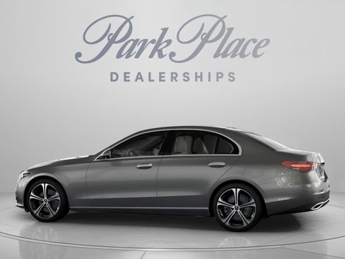 Used 2023 Mercedes-Benz C 300 Sedan image 9