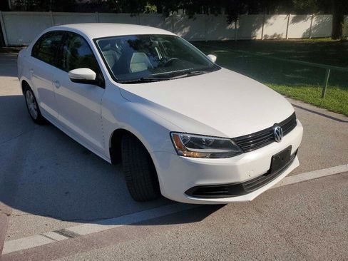 Used 2012 Volkswagen Jetta SE image 8