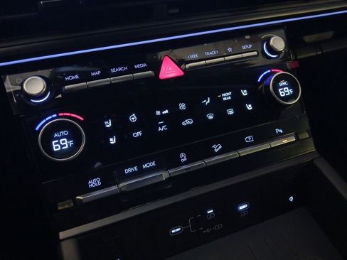 New 2026 Hyundai Santa Fe Calligraphy FWD image 22