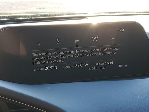 Used 2023 MAZDA MAZDA3 s image 32