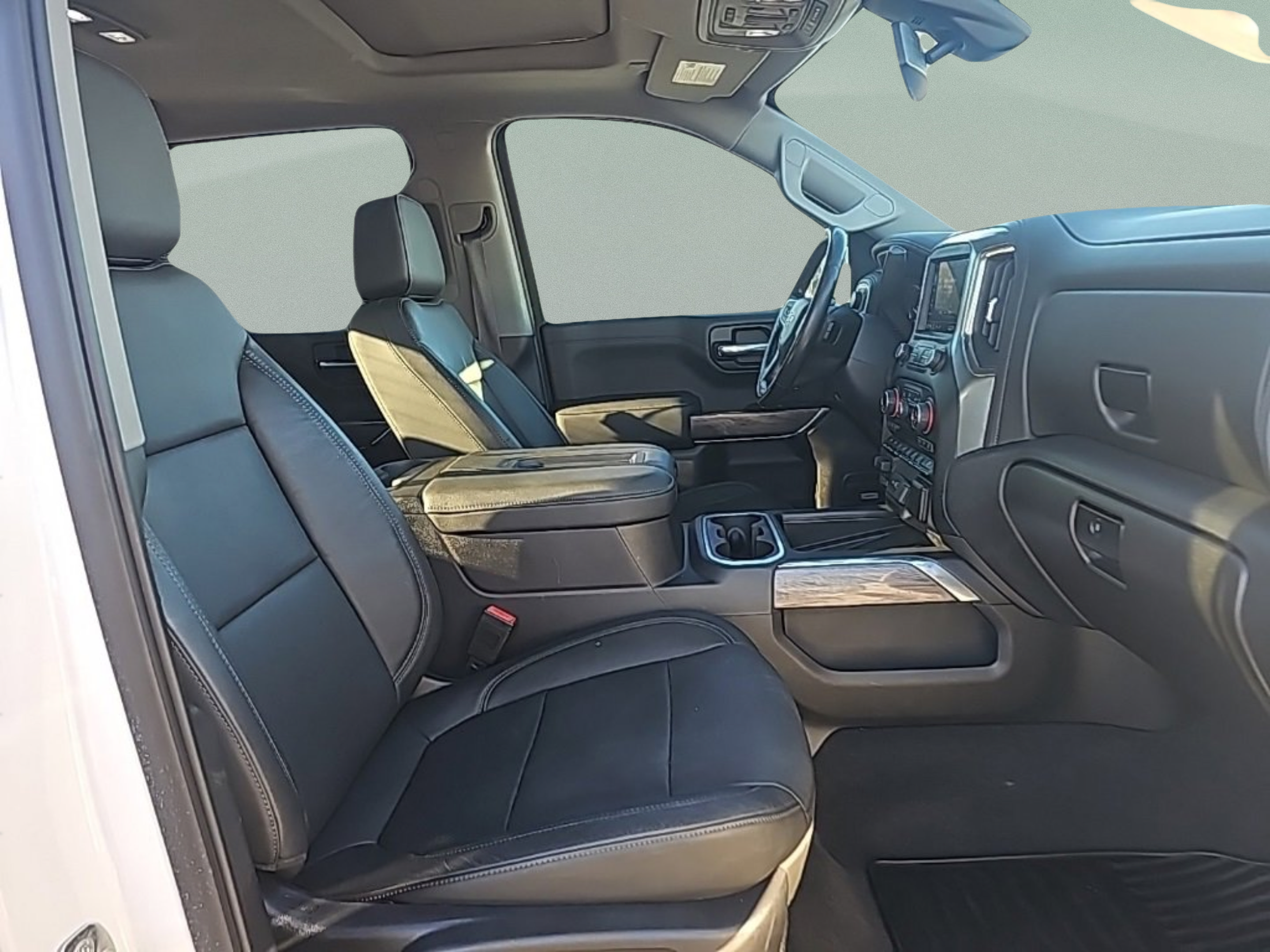 Used 2019 Chevrolet Silverado 1500 LTZ w/ LTZ Premium Package AWD/4WD image 29