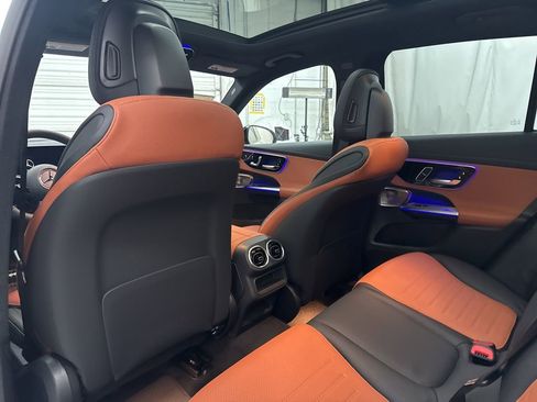 New 2026 Mercedes-Benz GLC 300 image 18