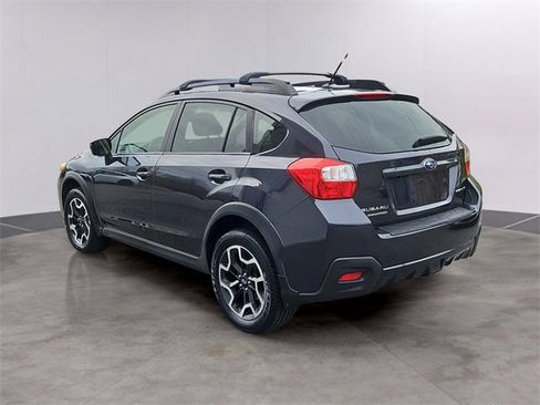 Used 2016 Subaru Crosstrek 2.0i Premium image 6