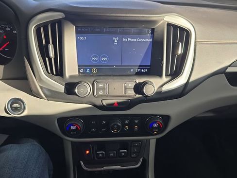 Used 2020 GMC Terrain SLT w/ Preferred Package image 15