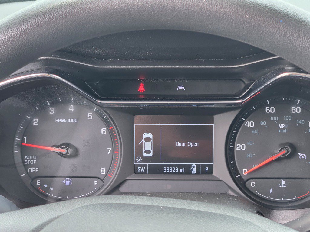 Used 2023 Chevrolet TrailBlazer LT FWD image 27