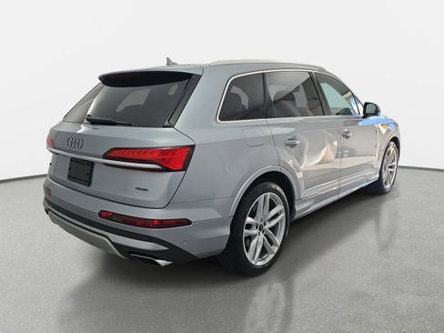 Used 2025 Audi Q7 3.0T Premium Plus w/ Premium Plus Package image 5