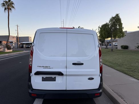 Used 2015 Ford Transit Connect XL image 8