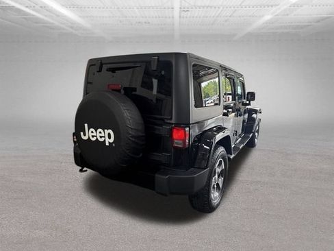 Used 2016 Jeep Wrangler Unlimited Sahara AWD/4WD image 24