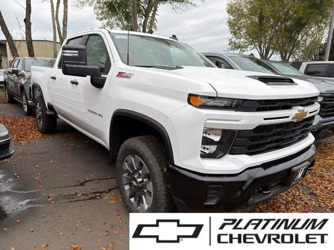 Used 2025 Chevrolet Silverado 2500 Custom w/ Custom Convenience Package image 1