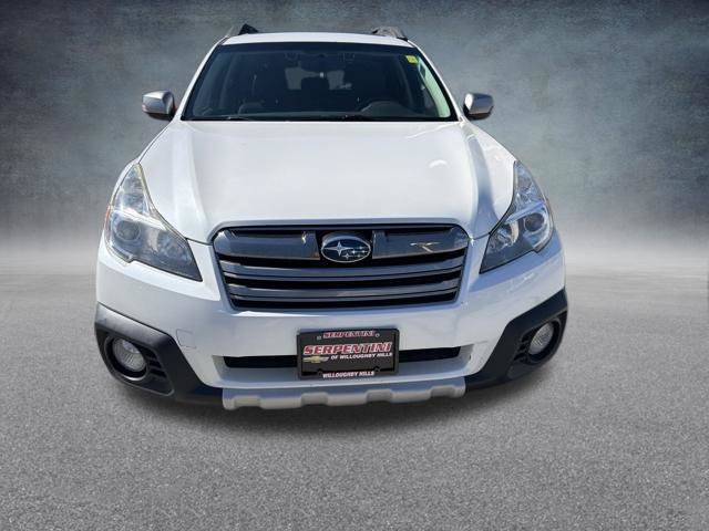 Used 2014 Subaru Outback 2.5i Limited AWD/4WD image 3