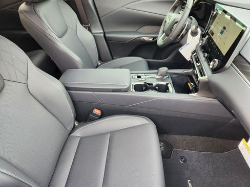 New 2026 Lexus RX 450h AWD image 9