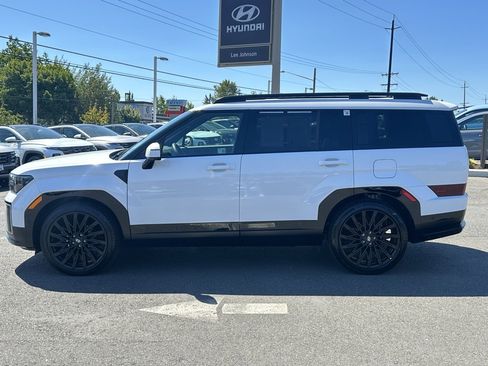 Used 2025 Hyundai Santa Fe Calligraphy image 6