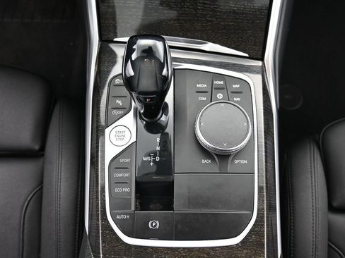 Used 2021 BMW 330i xDrive Sedan w/ Convenience Package AWD/4WD image 14