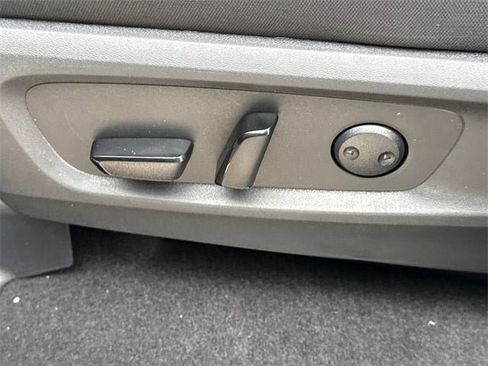 New 2026 Nissan Pathfinder SV image 23