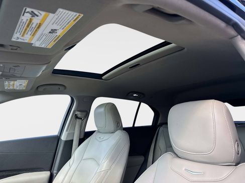 Used 2020 Cadillac XT4 Premium Luxury image 22