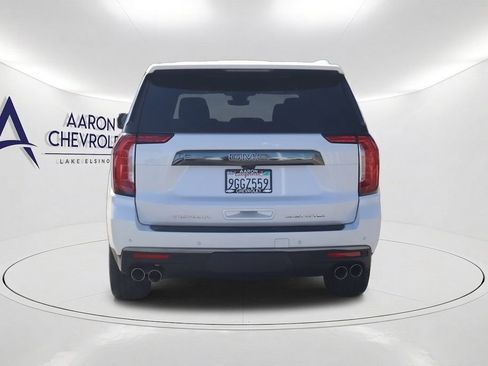 Used 2023 GMC Yukon Denali Ultimate AWD/4WD image 5