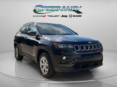 Used 2024 Jeep Compass Latitude