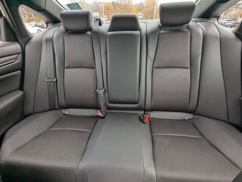 Used 2022 Honda Accord Sport image 19