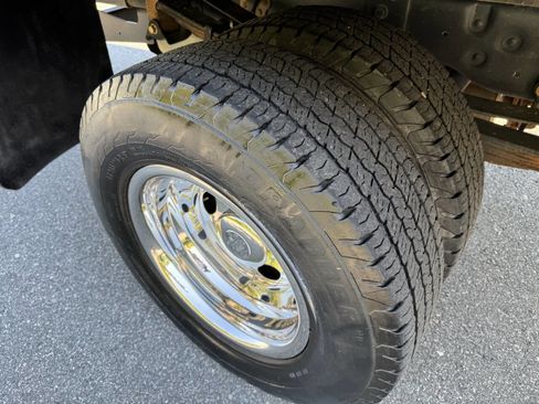 Used 2015 Ford F350 XL w/ Trailer Tow Package image 14