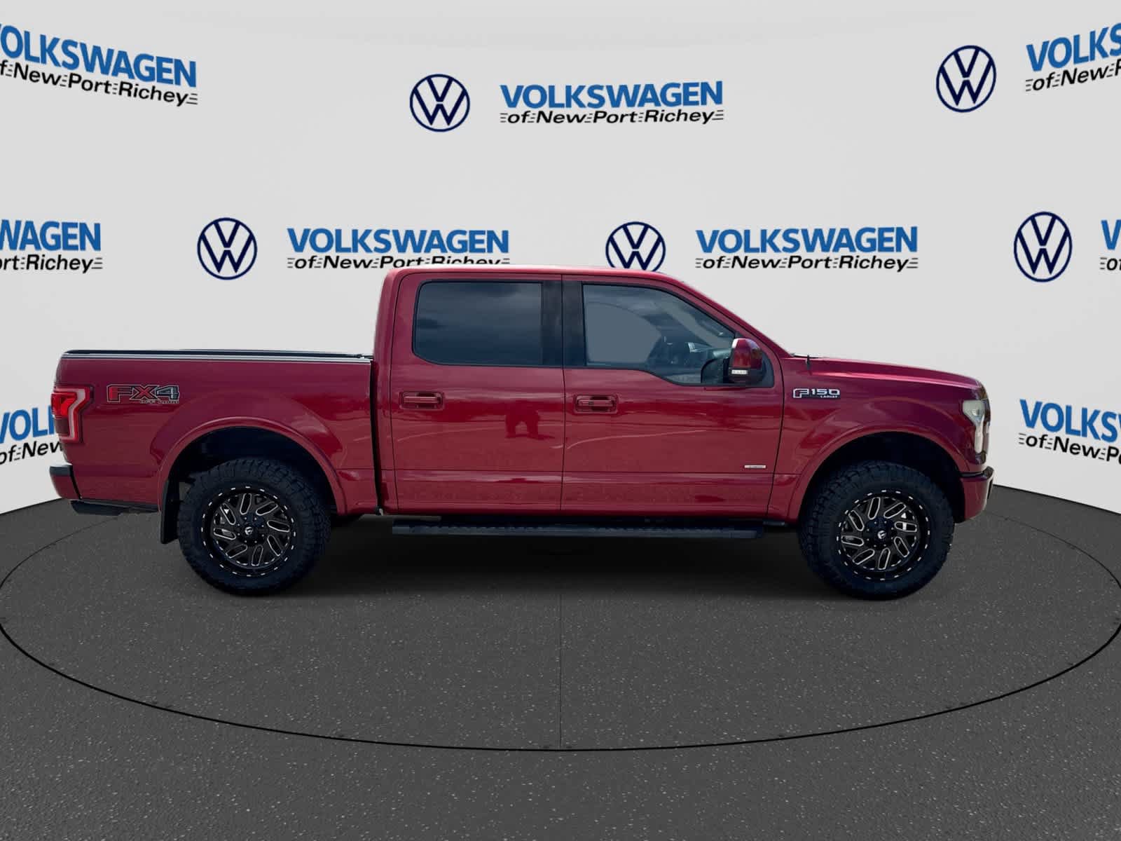Used 2016 Ford F150 Lariat w/ Equipment Group 502A Luxury AWD/4WD image 15