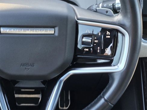 Used 2023 Land Rover Range Rover Velar R-Dynamic S image 16