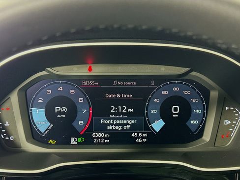 Used 2025 Audi Q3 2.0T Premium w/ Convenience Package image 15