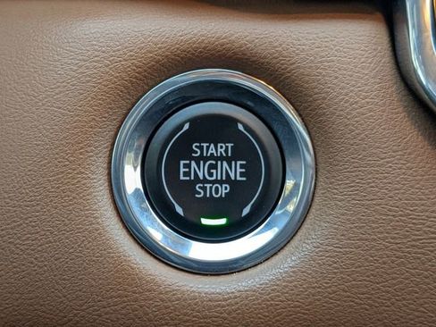 Used 2024 GMC Canyon AT4 w/ Canyon Safety Plus Package image 36