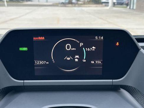 Used 2023 Subaru Solterra AWD image 23