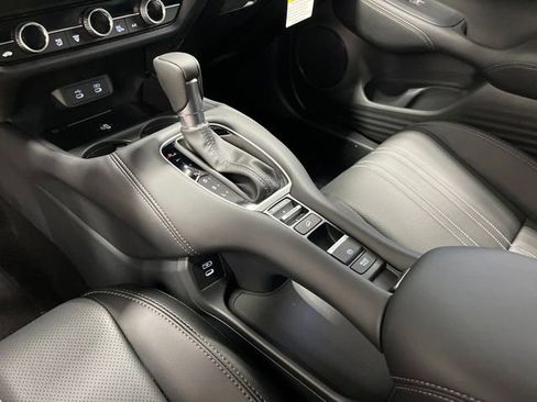 New 2026 Honda HR-V EX-L image 18