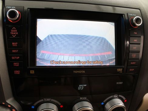 Used 2011 Toyota Sequoia Limited image 33