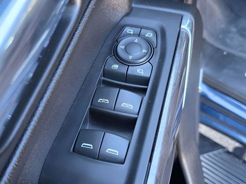Used 2020 Chevrolet Silverado 1500 LTZ w/ LTZ Plus Package AWD/4WD image 18