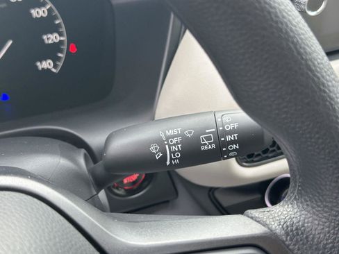 New 2026 Honda HR-V LX image 17